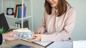 The Benefits of Working with Hard Money Lenders in California